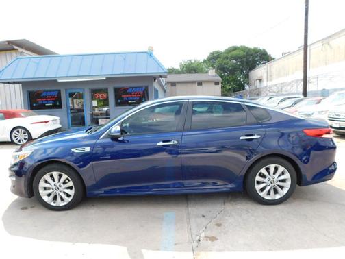 2017 Kia Optima LX