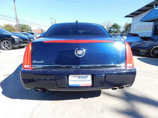 2009 Cadillac DTS 1SA