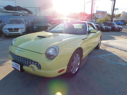 2002 Ford Thunderbird Base