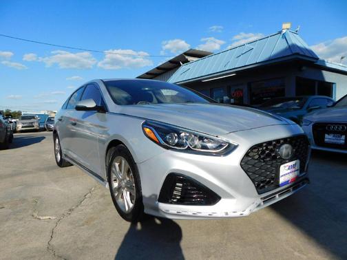 2018 Hyundai SONATA Sport