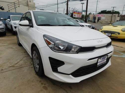 2022 Kia Rio LX