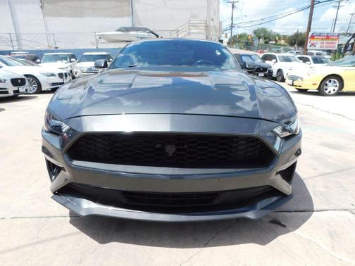 2020 Ford Mustang EcoBoost