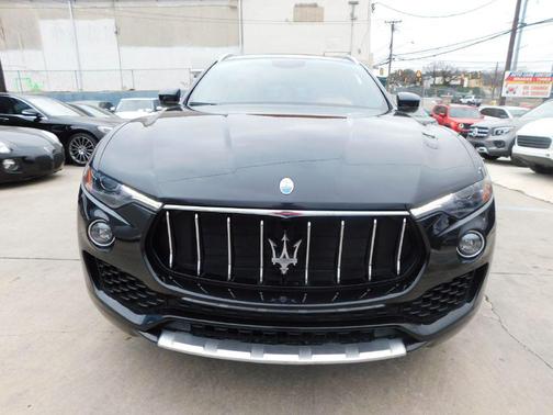 2017 Maserati Levante Base