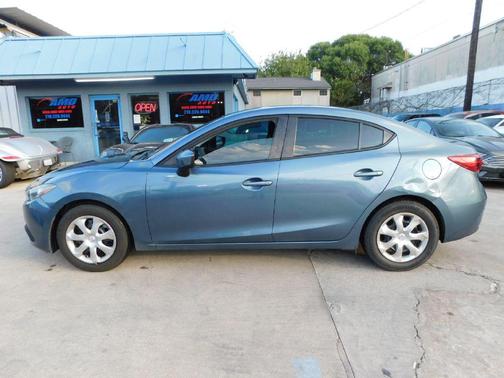 2015 Mazda Mazda3 i Sport