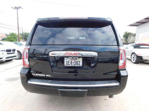 2015 GMC Yukon XL 1500 Denali