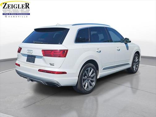 2017 Audi Q7 3.0T Premium