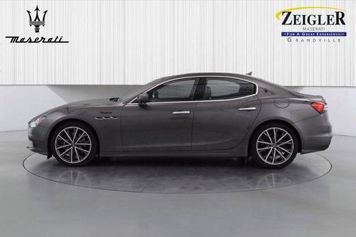 2022 Maserati Ghibli Modena Q4