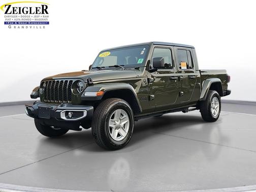 2022 Jeep Gladiator Sport S