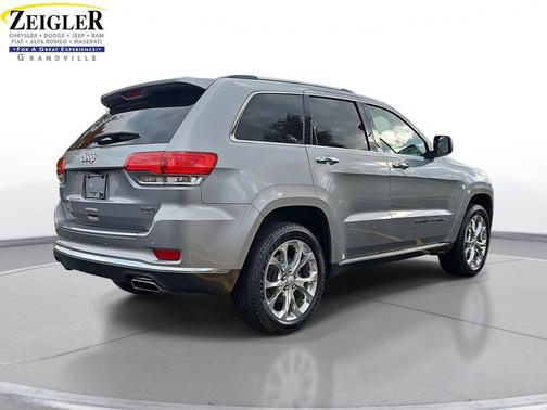 2019 Jeep Grand Cherokee Summit