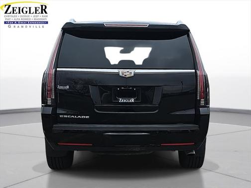 2018 Cadillac Escalade Premium Luxury