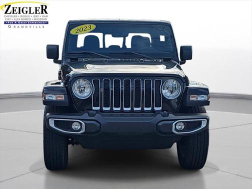 2023 Jeep Gladiator Overland