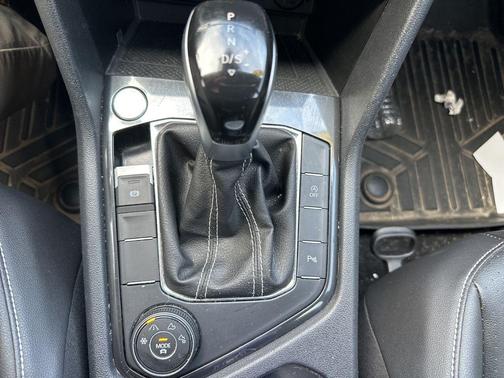 2022 Volkswagen Tiguan 2.0T SE R-Line Black 4MOTION