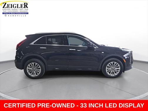 2024 Cadillac XT4 Premium Luxury