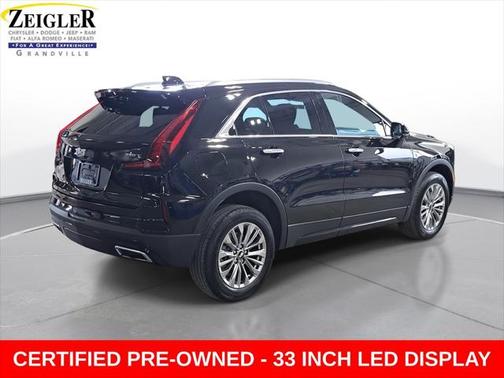 2024 Cadillac XT4 Premium Luxury