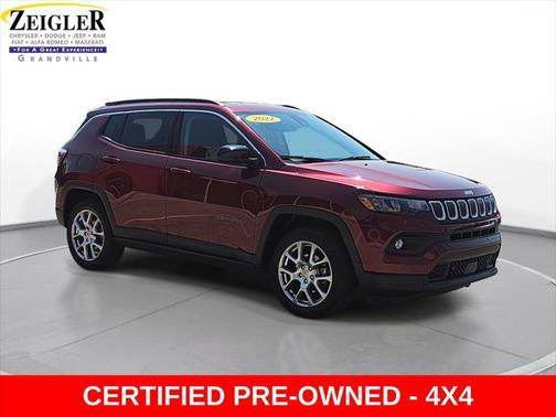 2022 Jeep Compass Latitude Lux