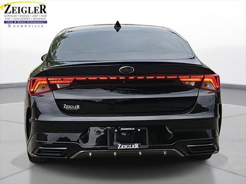 2021 Kia K5 GT-Line