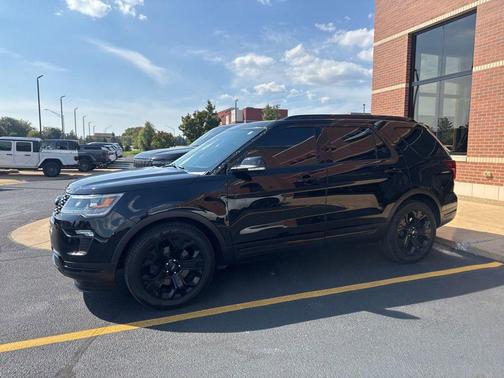 2019 Ford Explorer Sport