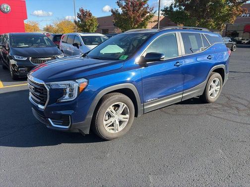 2023 GMC Terrain SLE