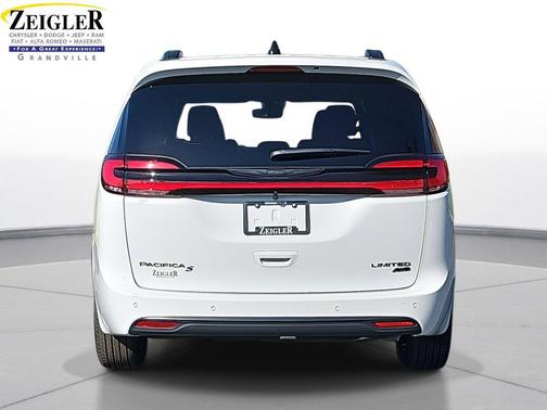 2026 Chrysler Pacifica Limited
