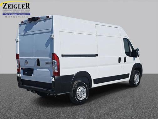 2025 RAM ProMaster 2500 Tradesman