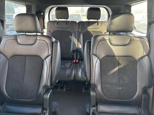 2022 Jeep Grand Cherokee L Altitude