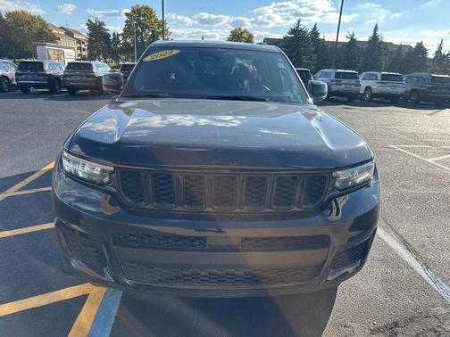 2022 Jeep Grand Cherokee L Altitude