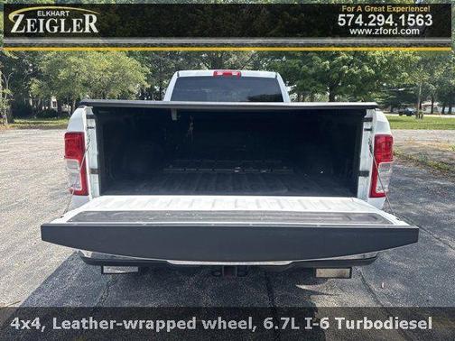 2020 RAM 2500 Big Horn Crew Cab 4X4 8' Box