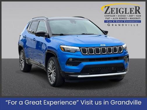 Laser Blue Pearlcoat 2023 Jeep Compass Limited 4x4