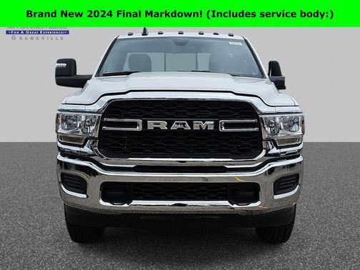 2024 RAM 2500 Tradesman Regular Cab 4x4 8' Box
