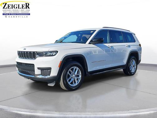 2022 Jeep Grand Cherokee L Laredo