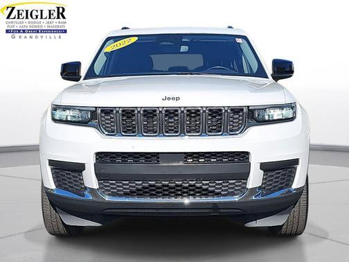 2022 Jeep Grand Cherokee L Laredo