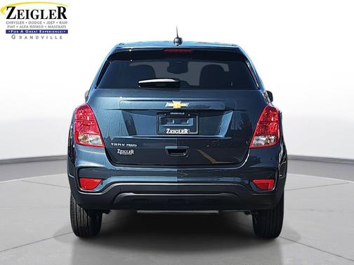 2022 Chevrolet Trax LS