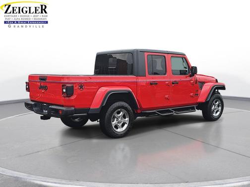 2021 Jeep Gladiator Sport
