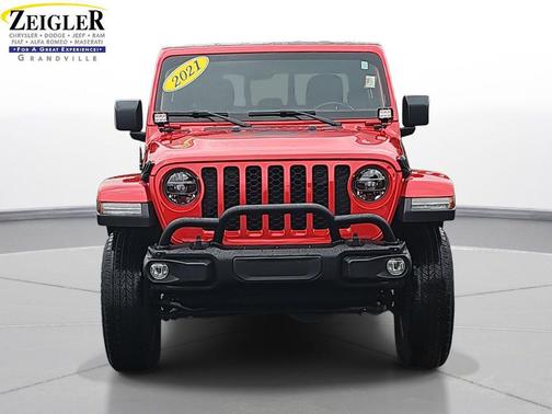 2021 Jeep Gladiator Sport