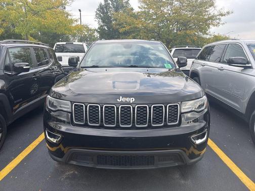 2021 Jeep Grand Cherokee Laredo