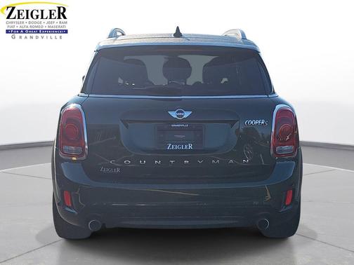 2018 MINI Countryman Cooper S