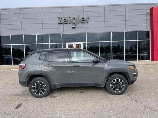 Photo 1 of 8 of 2020 Jeep Compass Trailhawk