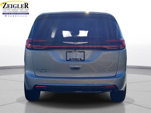 2026 Chrysler Pacifica L