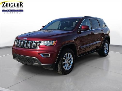 2022 Jeep Grand Cherokee Laredo