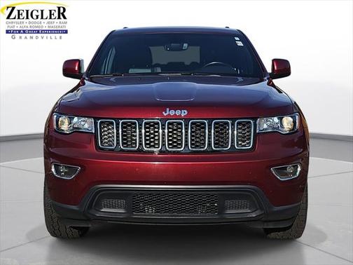 2022 Jeep Grand Cherokee Laredo