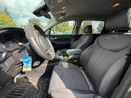 2019 Hyundai SANTA FE SE 2.4