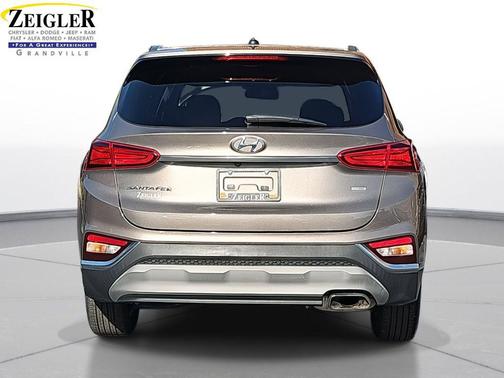 2019 Hyundai SANTA FE SE 2.4