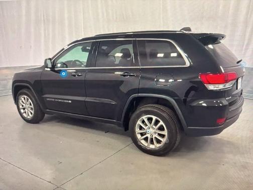 2022 Jeep Grand Cherokee Laredo