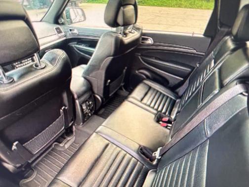 2022 Jeep Grand Cherokee Laredo