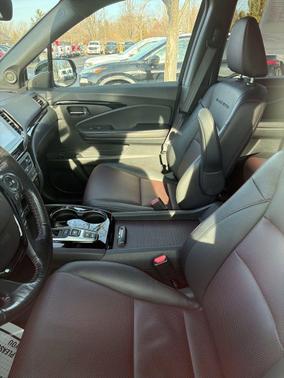 2022 Honda Ridgeline Black