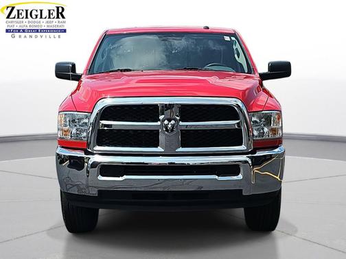 2017 RAM 2500 Tradesman Regular Cab 4x4 8' Box