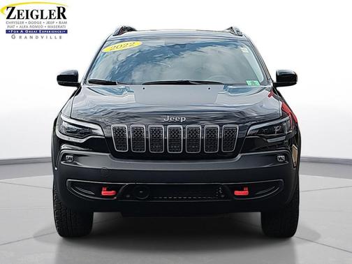 2022 Jeep Cherokee Trailhawk