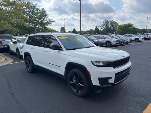2023 Jeep Grand Cherokee L Altitude