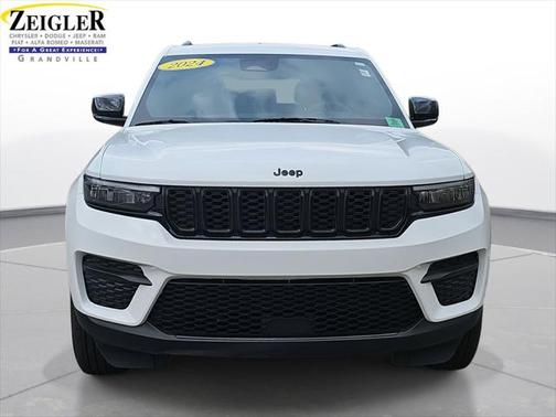 2024 Jeep Grand Cherokee Altitude