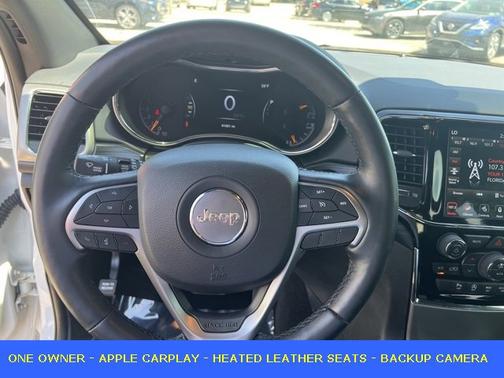 Photo 3 of 20 of 2020 Jeep Grand Cherokee Altitude